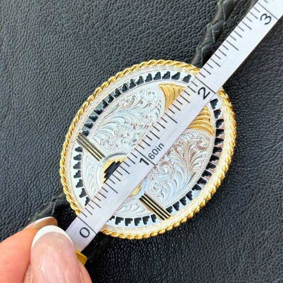 Antique Montana Silversmiths Engraved Oval Bolo Tie Perfect Condition - Picture 9 of 10